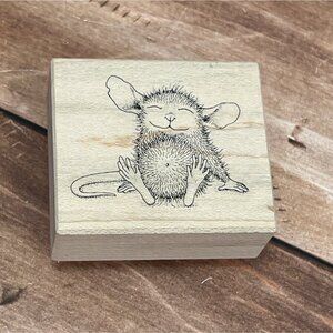 1999 HOUSE MOUSE CONTENTED MUDPIE WOOD / RUBBER STAMP BY STAMPA ROSA